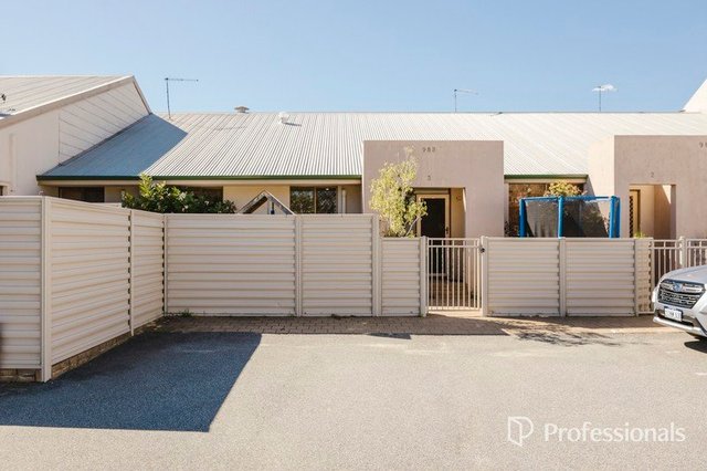 3/98B Whatley Crescent, WA 6051