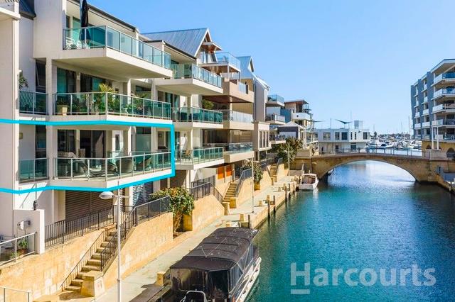 2/8 Torcello Mews, WA 6210