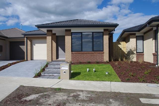 14 Ambrosia Way, VIC 3753