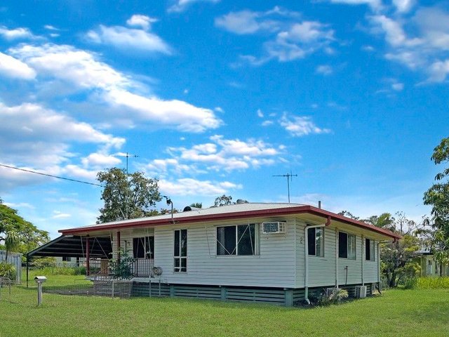2 Armstrong Cres, QLD 4745