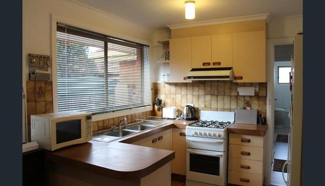 2/373 Geelong Road, VIC 3012