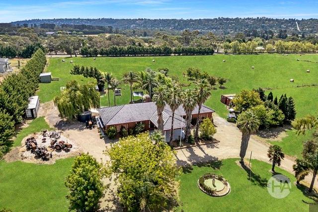 2 Binnak Way, VIC 3933