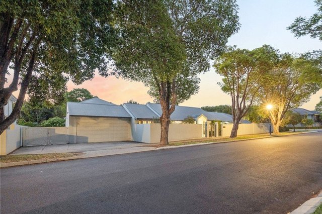 36 Bay Road, WA 6010