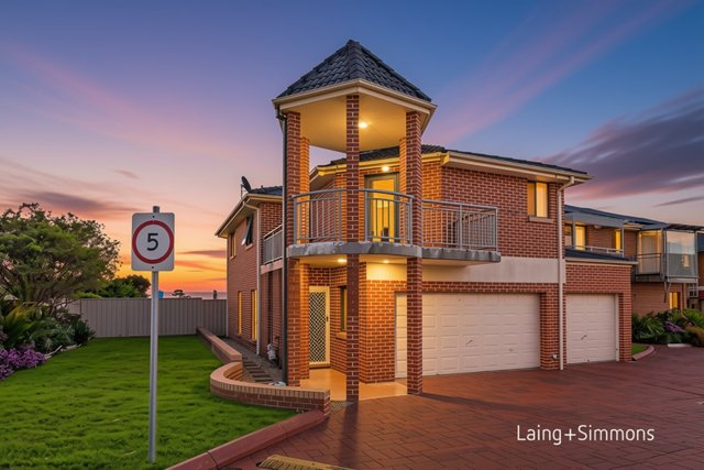 1/1-5 Meacher Street, NSW 2770