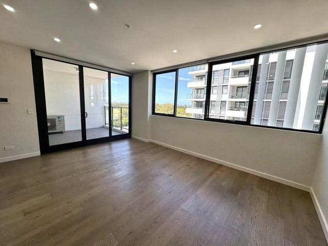 602/7 Garrigarrang Avenue, NSW 2217