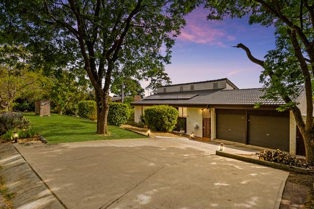 11 Holden Crescent, ACT 2903