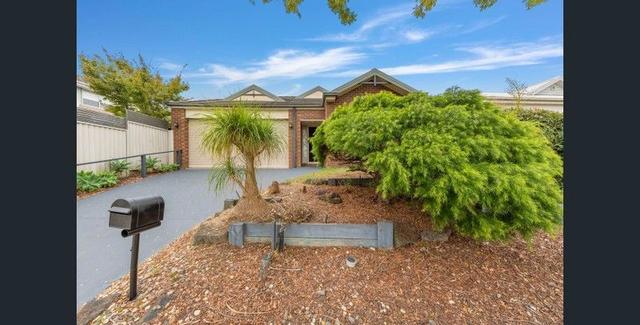 6 Macquarie Circuit, VIC 3810