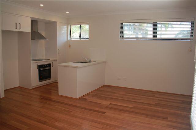 12/16 Pearl Road, WA 6105