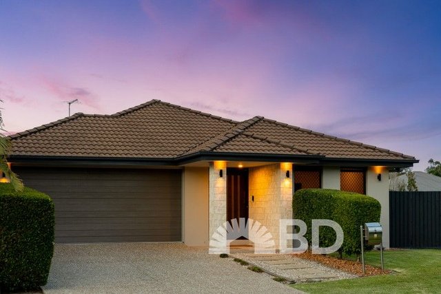 2 Rundle Circuit, QLD 4504