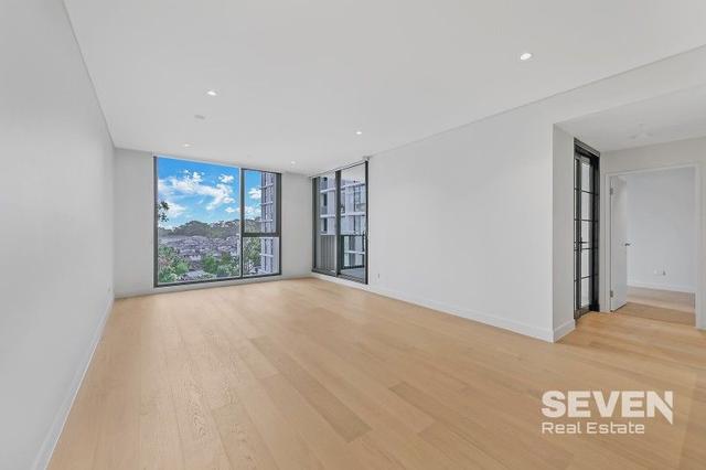 617/21 Spurway Drive, NSW 2153