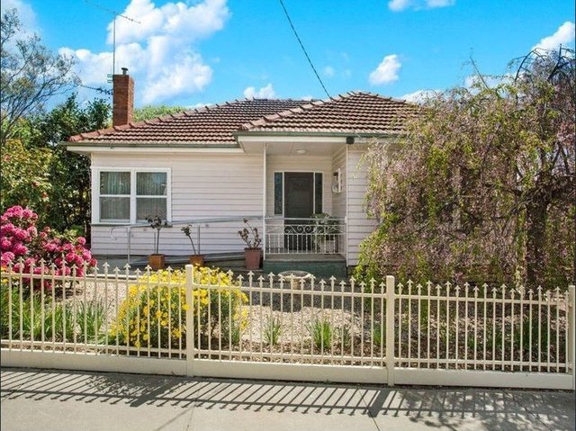 12 Weatherall Street, VIC 3556