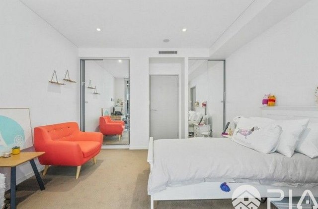 705b/8 Bourke Street, NSW 2020