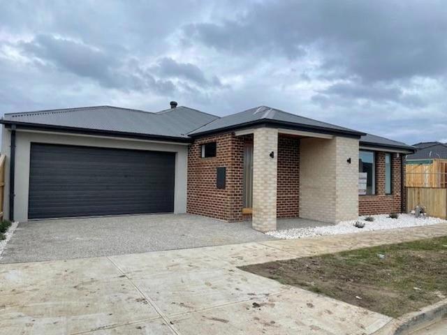 26 Madura Promenade, VIC 3064