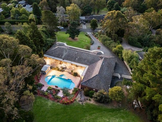 12 Tandarook Crescent, VIC 3111