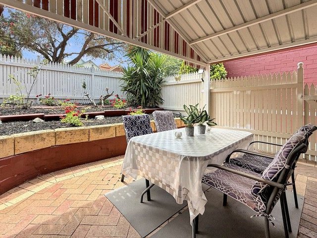 22A Stuart Street, WA 6012