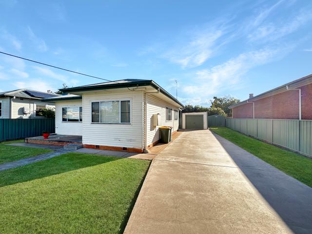 1 Gipps Street, NSW 2830
