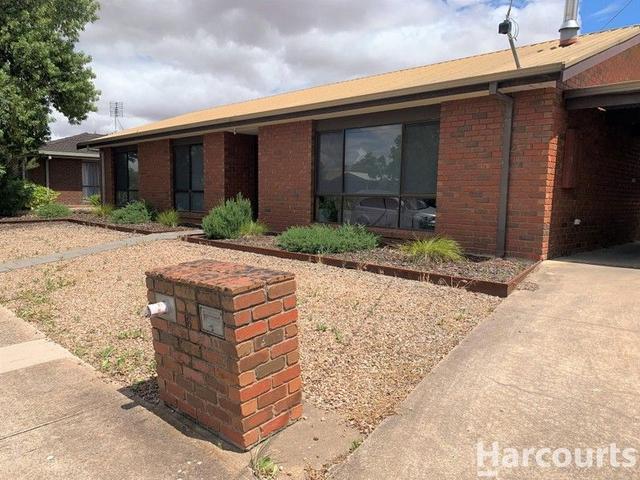 16 Windsor Crescent, VIC 3400