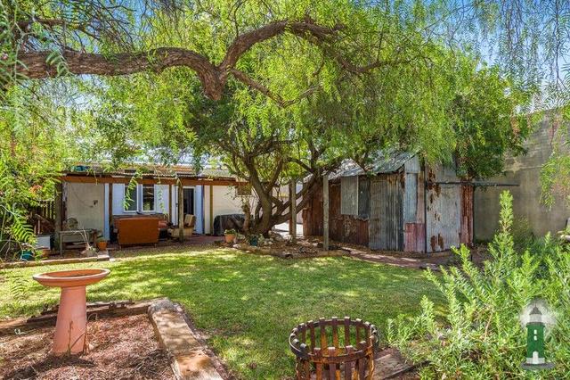 3 Lloyd Street, WA 6162