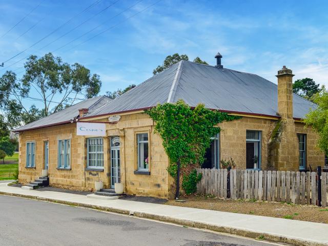 8 Arthur Street, TAS 7140