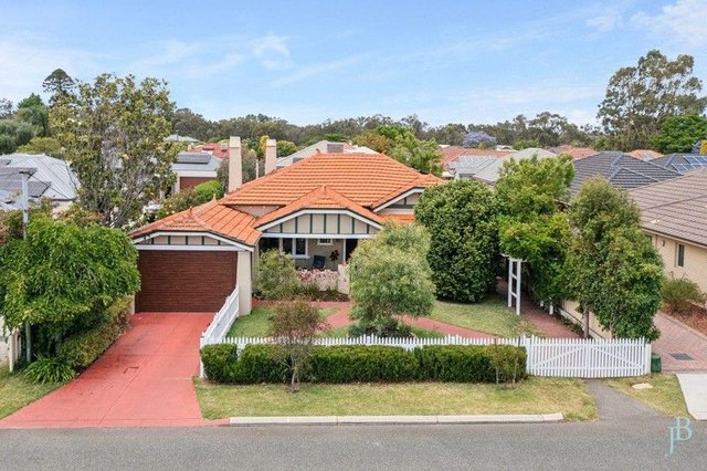 13 River Road, WA 6107