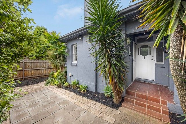 2/15 Arkle Street, VIC 3181