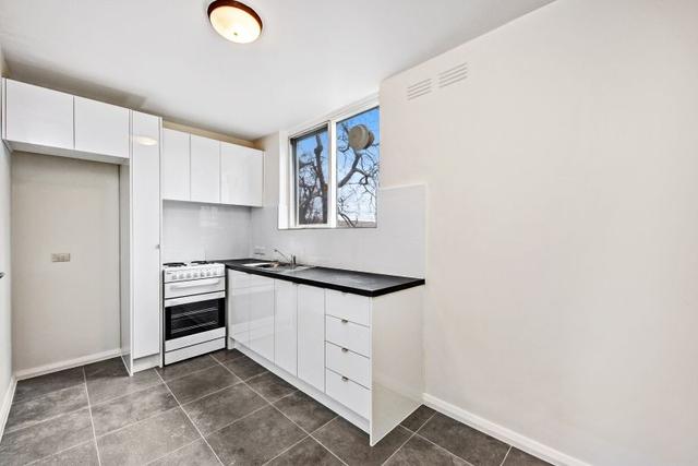 10/297 Church Street, VIC 3121