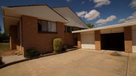 2/9 Marshall Ave, NSW 2350