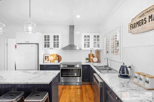 11 Bernecker Street, QLD 4370