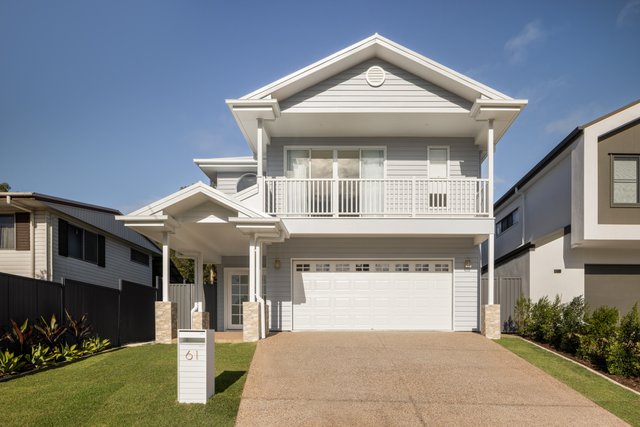 61 Messines Ridge Road, QLD 4121