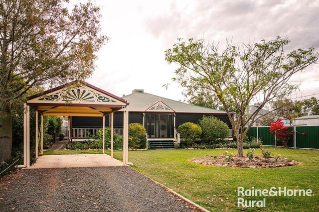 13 Downs Street, QLD 4455