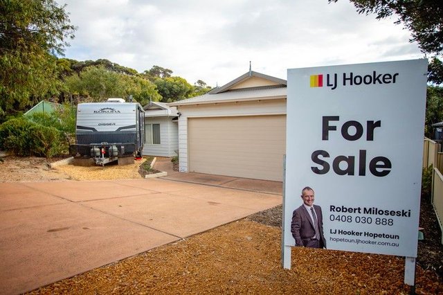 24 Templetonia  Drive, WA 6348