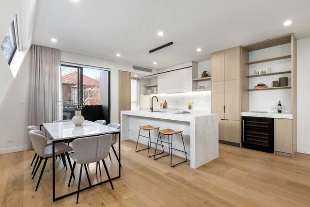 32B Pine Avenue, VIC 3184