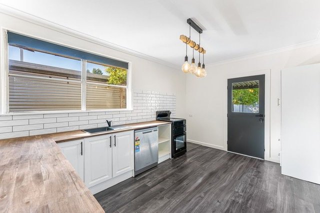 11 Hazeldene Street, VIC 3500