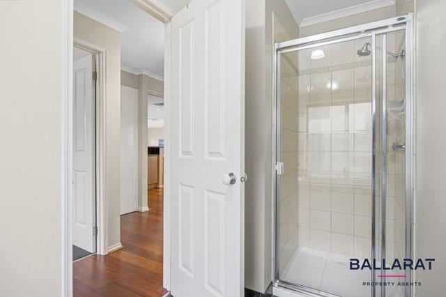 70 Faversham Ave, VIC 3355