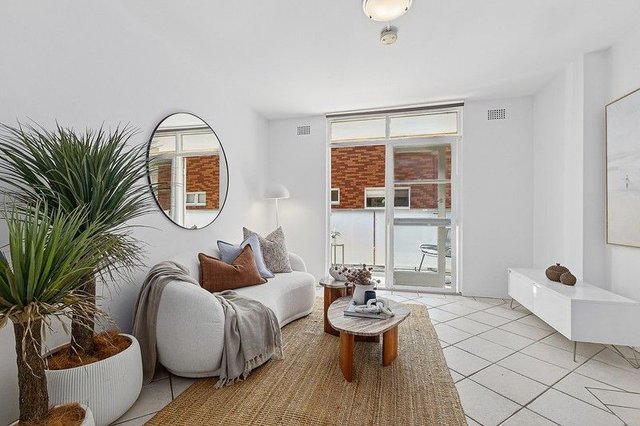 2/9 Ramsay Street, NSW 2097