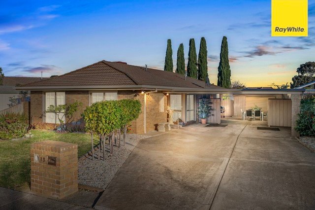 13 Mowbray Crescent, VIC 3337