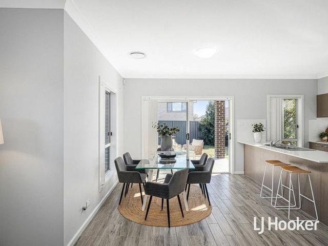13 Witchingham St, NSW 2765