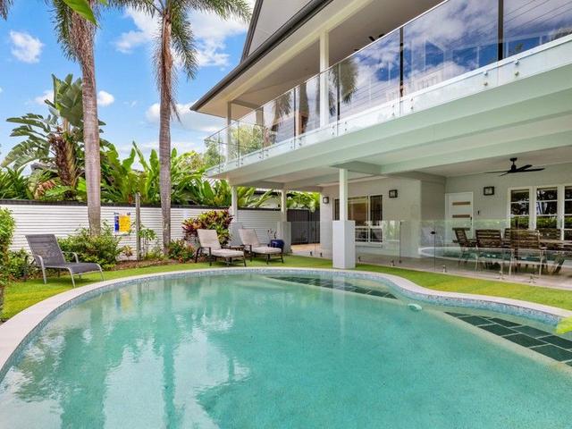 147 Arlington Esplanade, QLD 4879