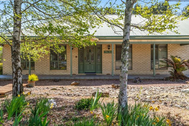 1 Barry Place, NSW 2583