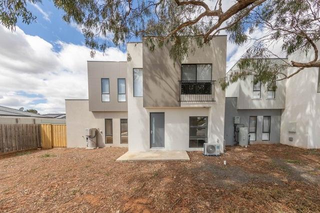 36 Steadfield Cct, VIC 3338