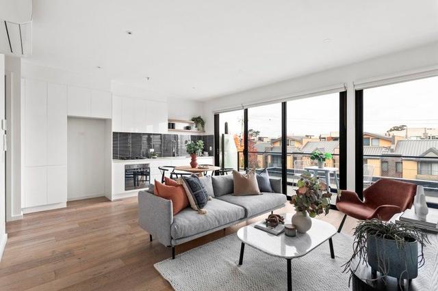 202/15 Manchester Grove, VIC 3163