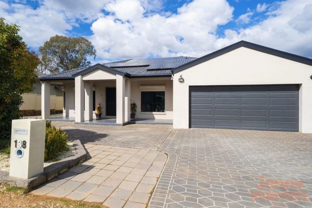 138 Halloran Drive, NSW 2619