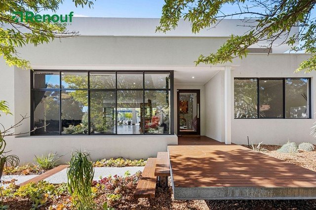 10 Camborne Avenue, WA 6015