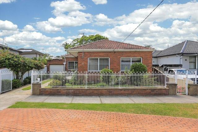 6 McCall Ave, NSW 2133