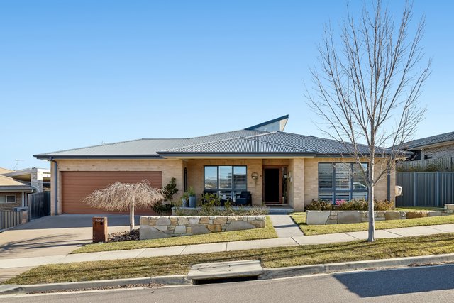 9 Baker Crescent, NSW 2620
