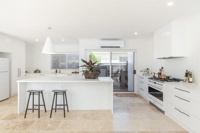 5 The Parkway, NSW 2464