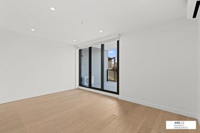 215/1 York Street, VIC 3220