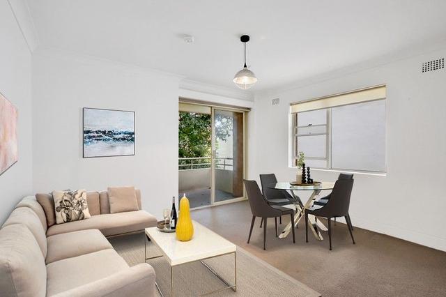 15/4A Ithaca Road, NSW 2011