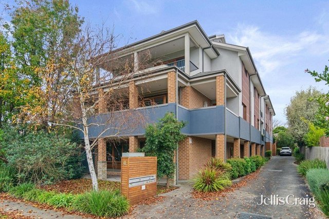 8/4 Springfield Avenue, VIC 3136