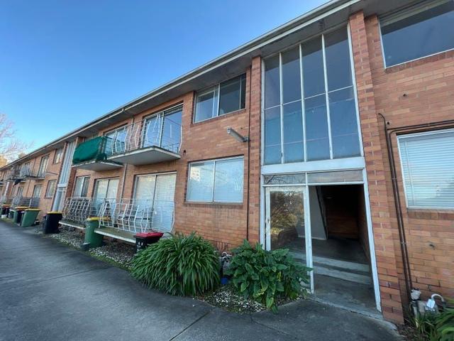 11/10 Stradbroke Avenue, VIC 3084